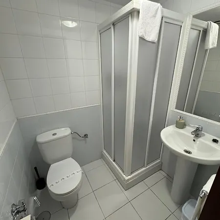 Real Ξενοδοχείο