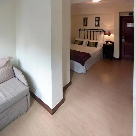 Real מלון סנטיאגו דה קומפוסטלה