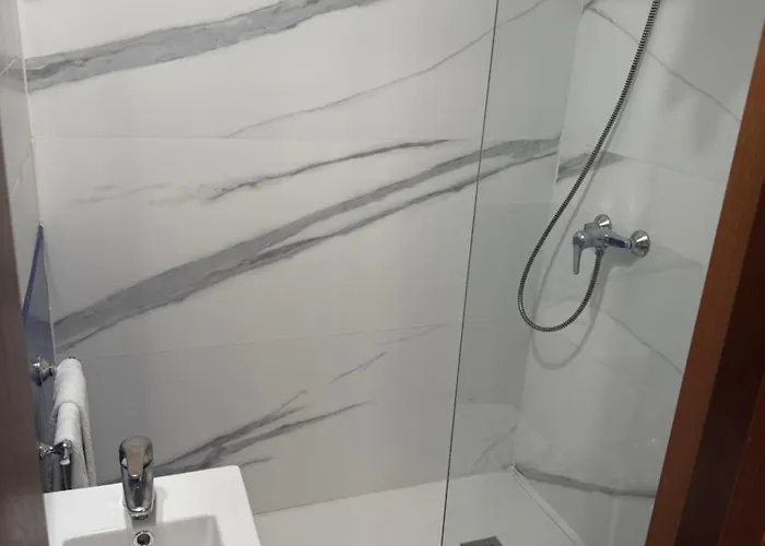 Ξενοδοχείο Real *