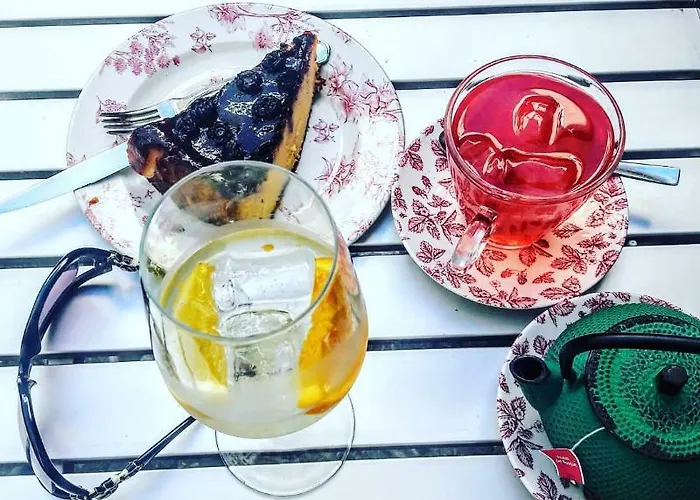 Ξενοδοχείο Real *